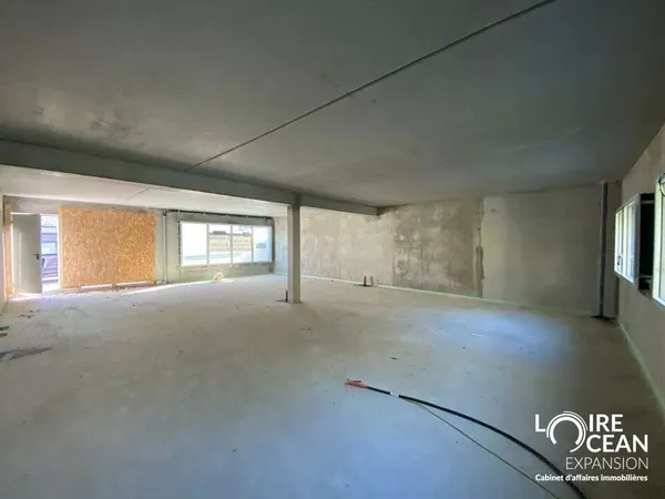 A vendre local commercial 103m² à Mauves-sur-Loire