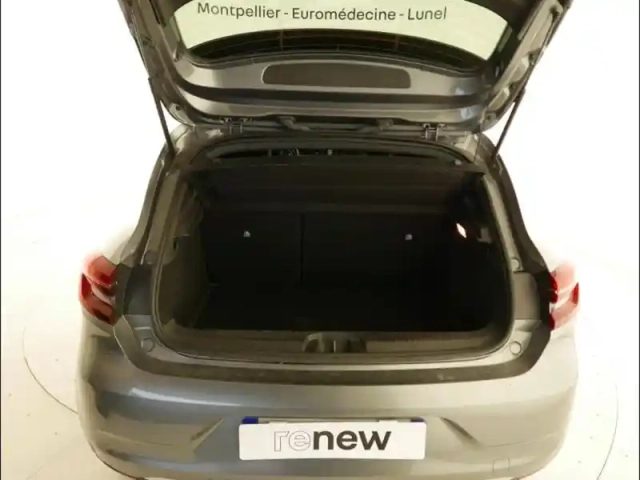 Renault Clio 1.0 tce 90ch techno — photo 10