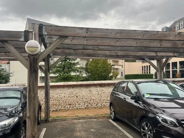 Parking extérieur à louer