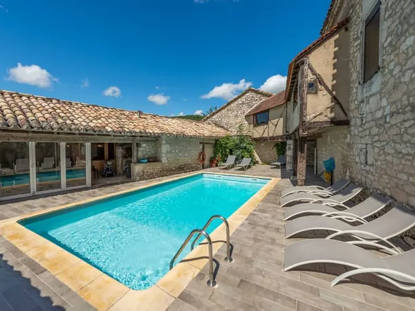 Quercy blanc propriété en Pierre