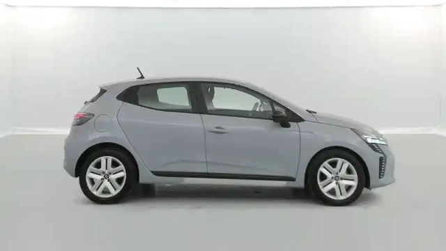 Renault Clio tce 90 — photo 24
