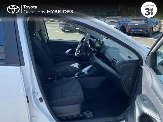 Toyota Yaris 120 vvt-i dynamic business 5p mc24 — photo 6