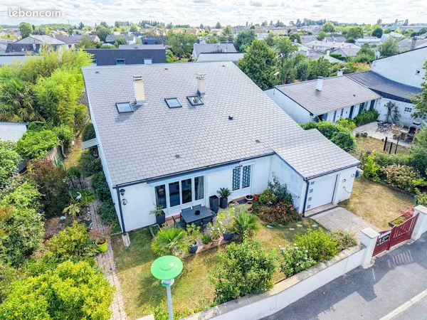 Maison 6 pièces 137 m²