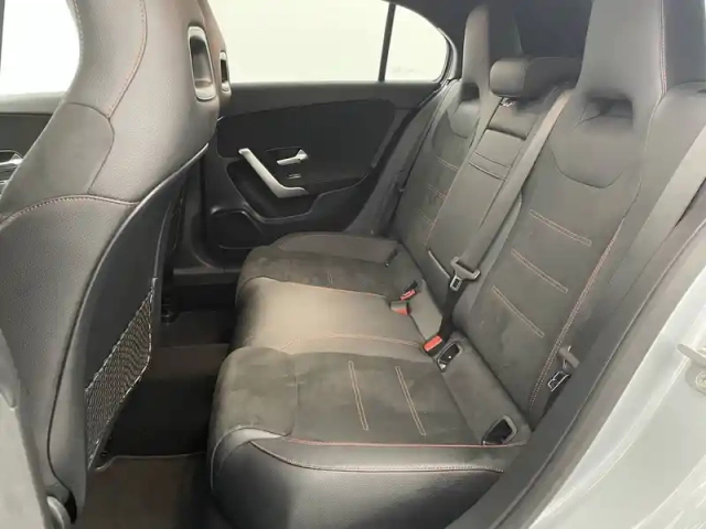 Mercedes Classe A 250 e hybrid eq 8g-dct — photo 16