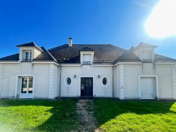 Maison 7 pièces 232 m²
