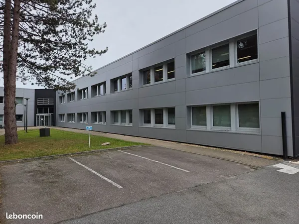 Bâtiment d'activité et de stockage - Les Andelys