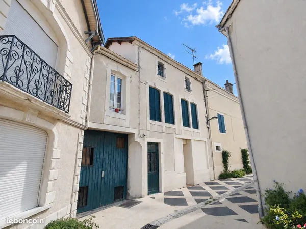 Immeuble 15 pièces 600 m²