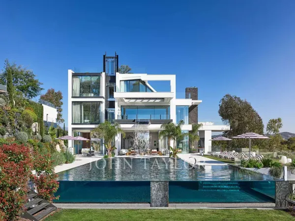 Propriété 10 pièces 1100 m²