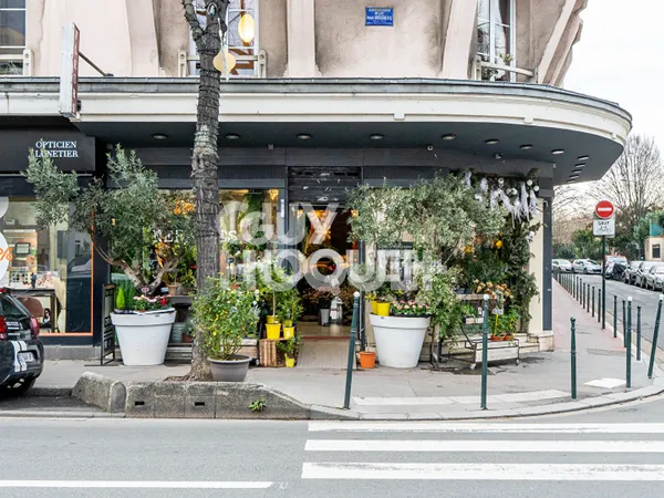 Murs de boutique Asnières Sur Seine