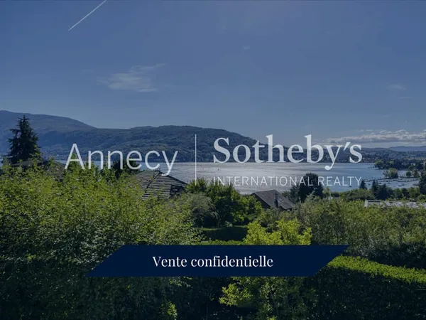Maison 9 pièces 250 m²