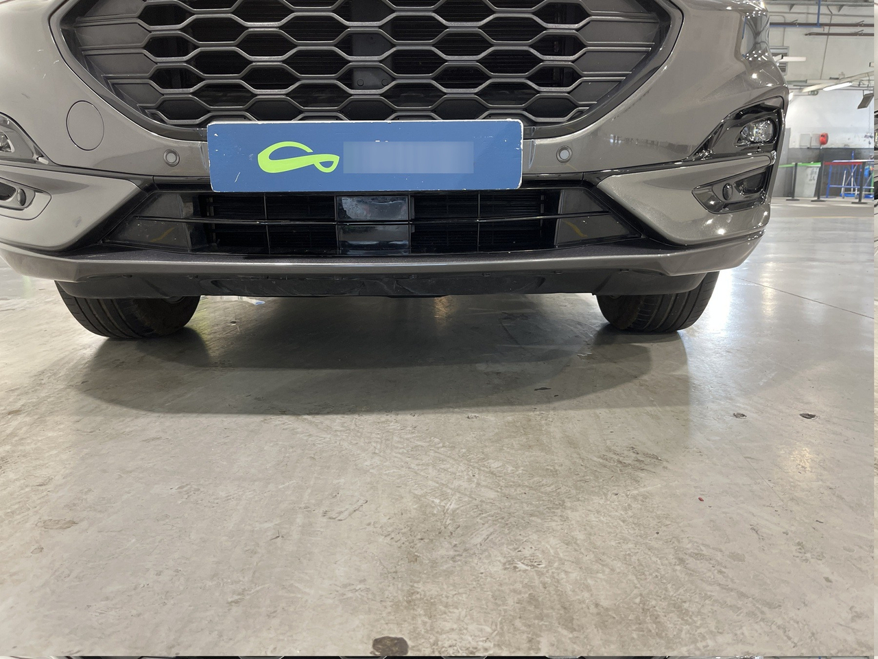 Ford Kuga — photo 50