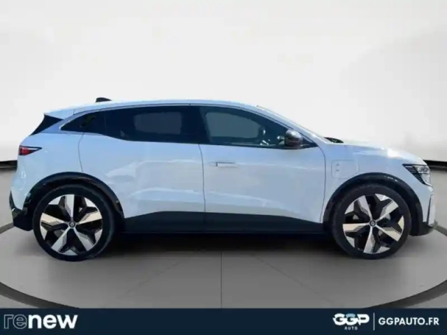 Renault Megane e-tech electric ev60 220ch techno super charge — photo 6