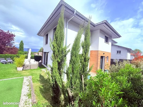 Propriété 7 pièces 128 m²