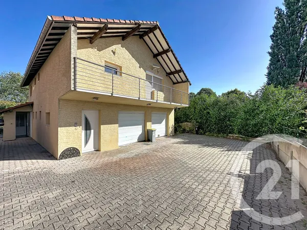 Maison 8 pièces 132 m²