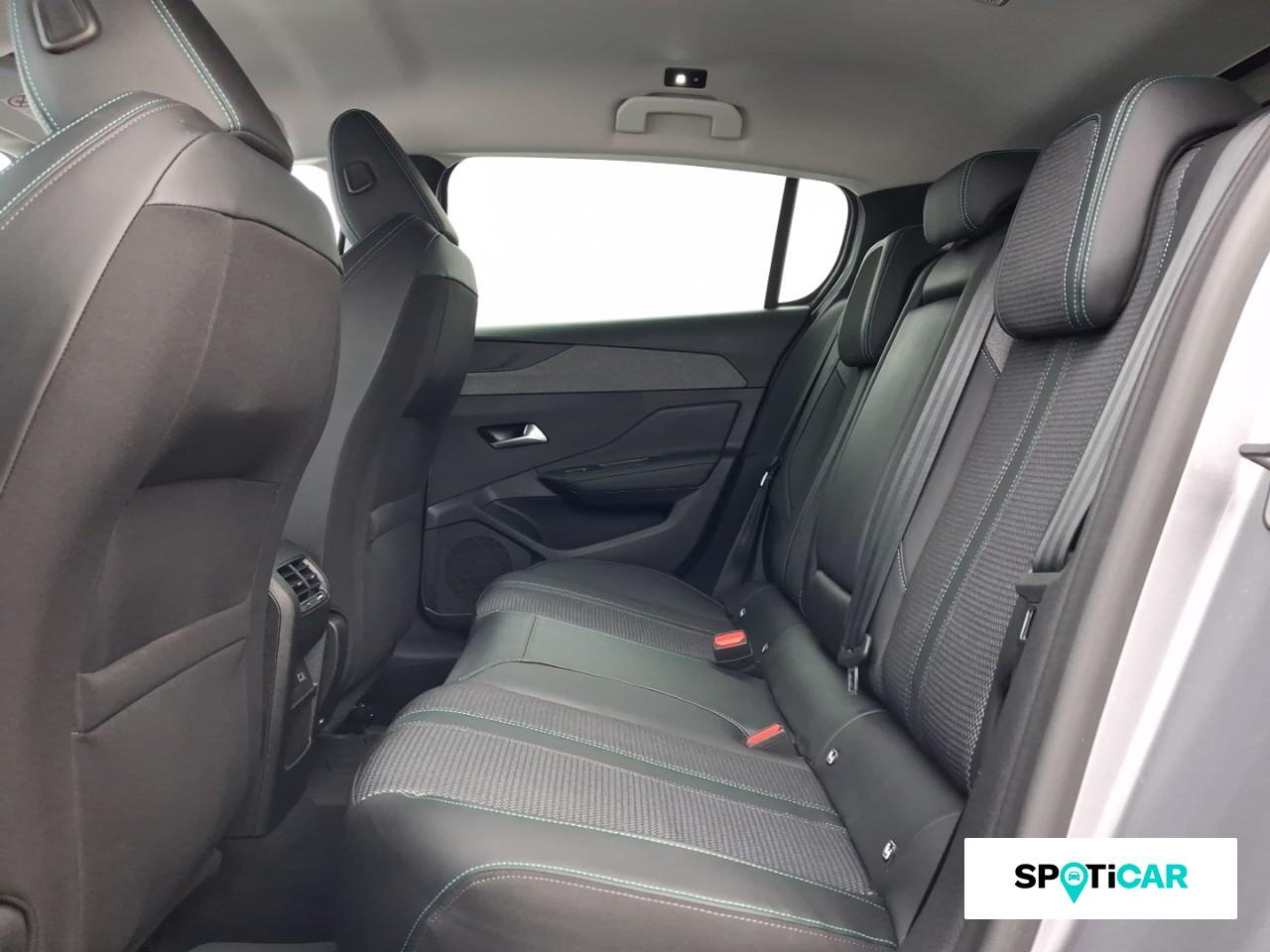 Peugeot 308 1.2 puretech 130ch s&s allure pack — photo 10
