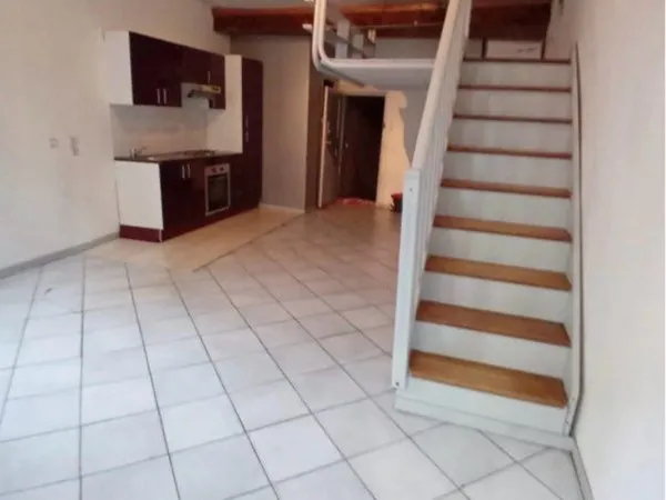 Studio 30m2 loué 9%