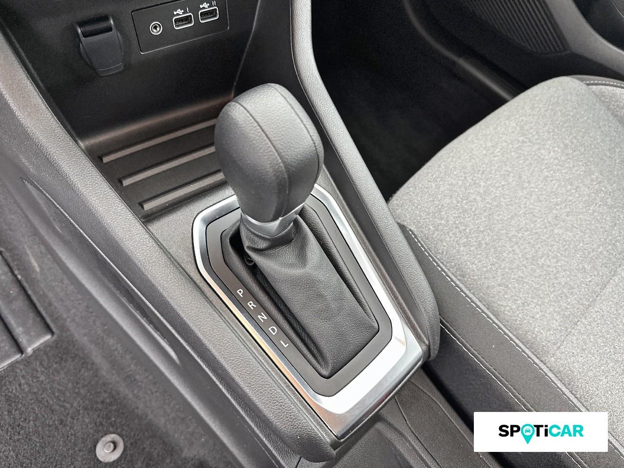 Renault Clio 1.0 tce 90 cvt evolution business — photo 14