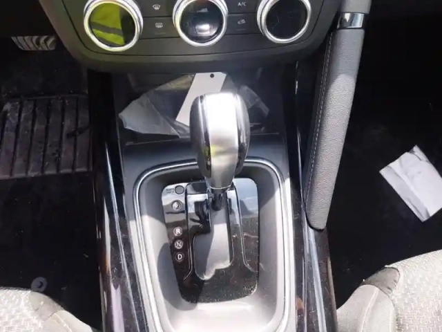 Renault Kadjar blue dci 115 edc — photo 13