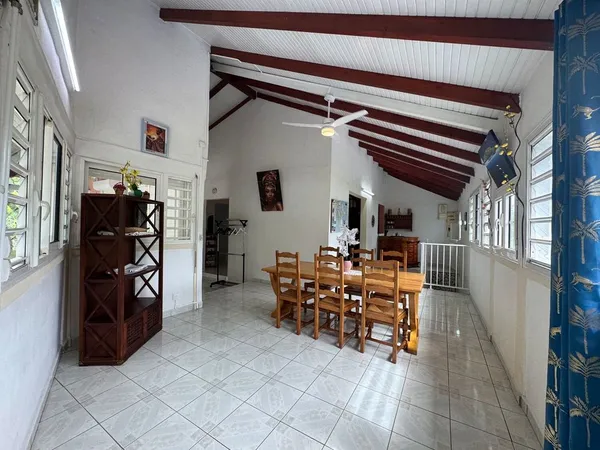 Maison Meublé