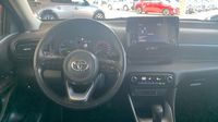 Toyota Yaris 116h Dynamic 5p MY22 — photo 11
