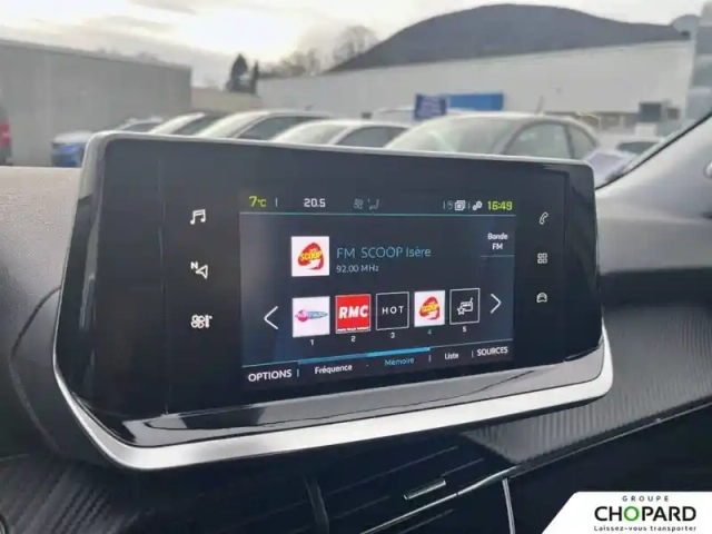 Peugeot 2008 puretech 100 s&amp;s bvm6 — photo 10