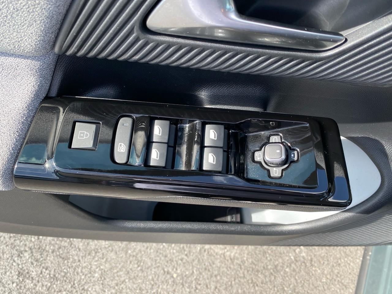 Citroën C5 Aircross electrique 210ch 78kwh autonomie confort max — photo 13