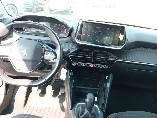 Peugeot 208 puretech 75 s&amp;s bvm5 — photo 21