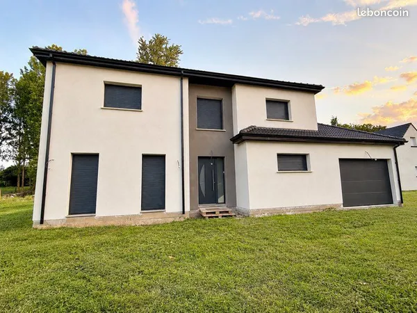 Grand maison familiale récente de 171m2