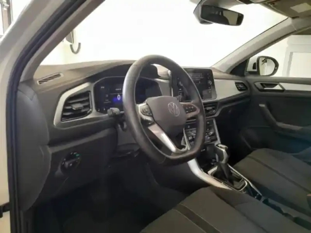Volkswagen T-Roc 1.5 tsi evo2 150ch vw edition dsg7 — photo 12