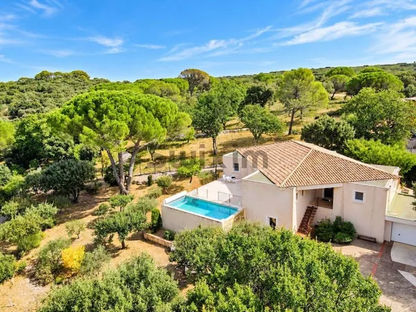 Villa 6 pièces 175 m²