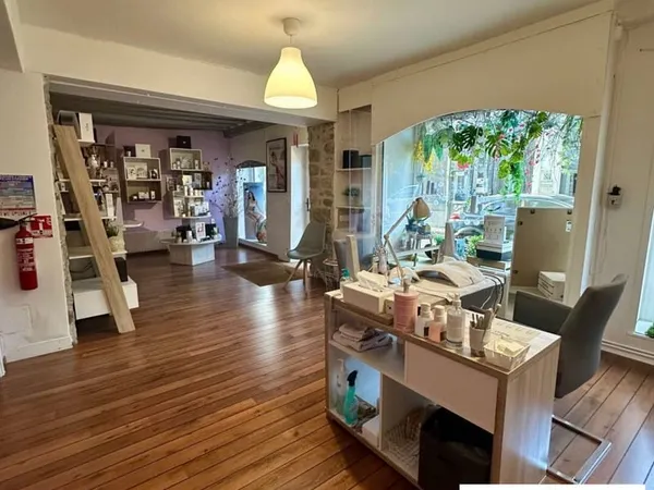 Local commercial 70 m²