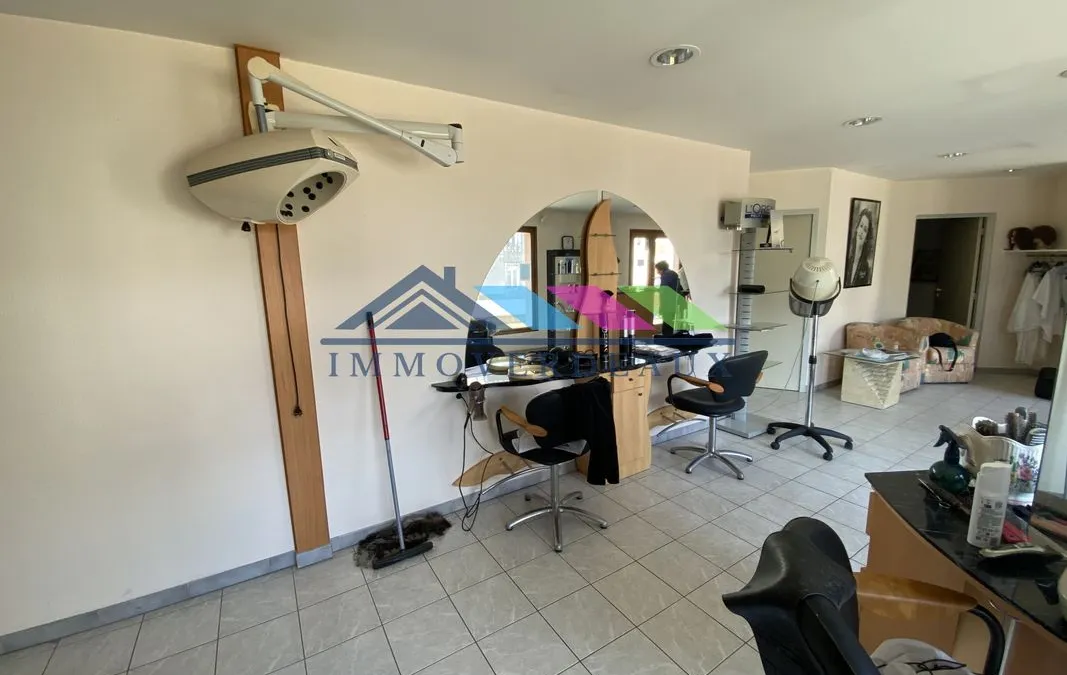 Photo 3