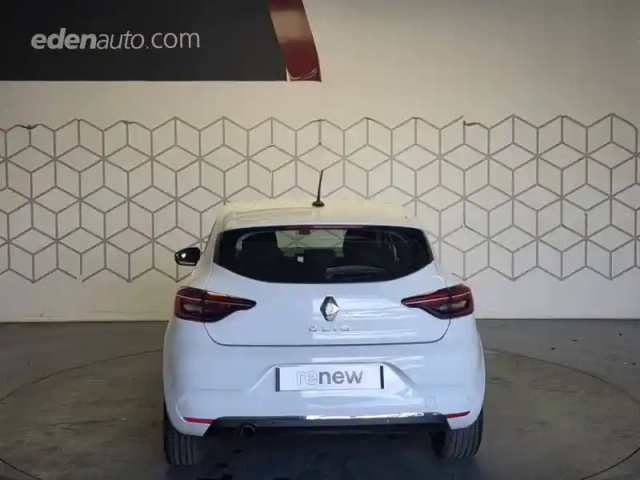 Renault Clio blue dci 85 — photo 111