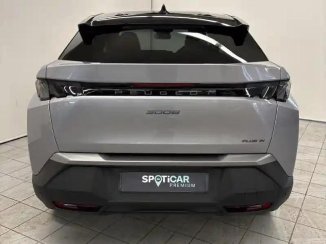 Peugeot 3008 hybride rechargeable plug-in 195ch gt e-dcs7 — photo 14
