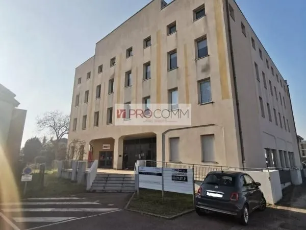 Bureau 328 m²