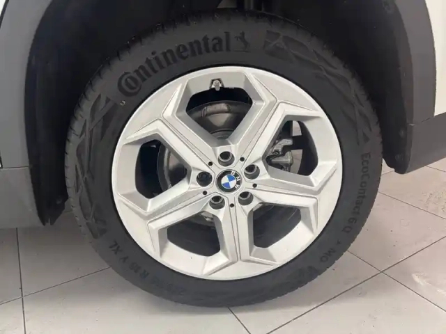 Bmw X1 sdrive 18i 136ch dkg7 — photo 8