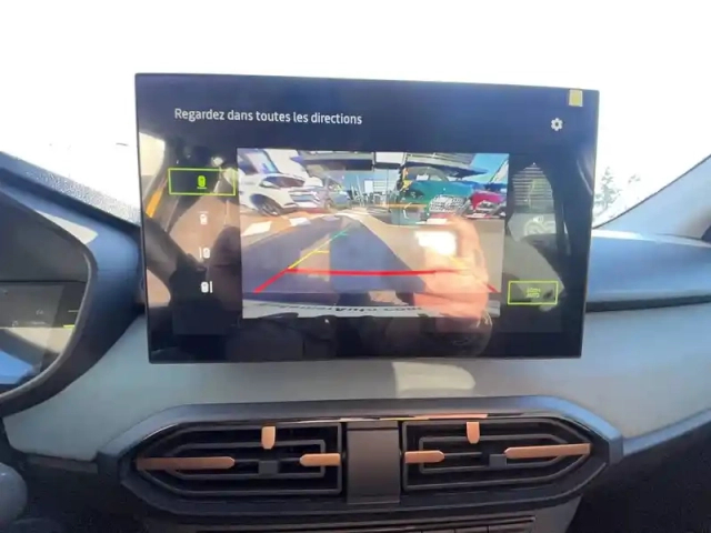Dacia Sandero eco-g 120 auto — photo 56