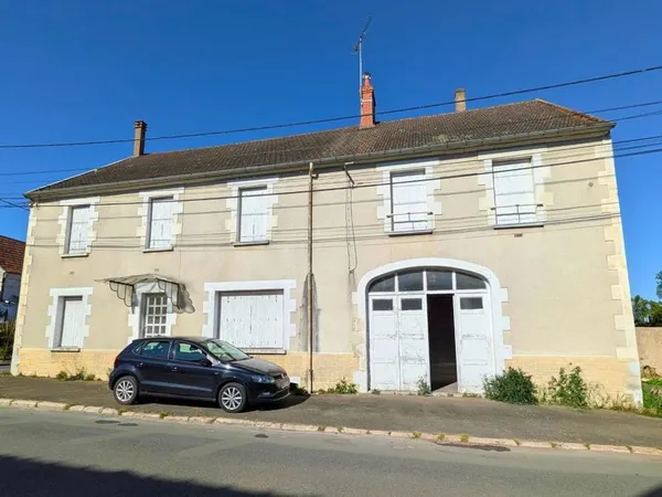 Maison de 11 pièces avec potentiel locatif
