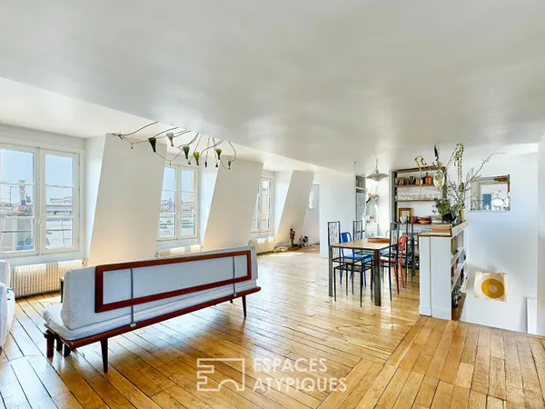 Duplex en dernier étage traversant - Quartier Martyrs