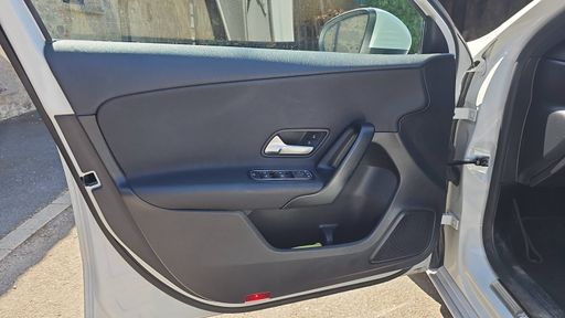 Mercedes Classe A 200 d 150 8G-DCT - AMG Line – 2022 – 101442 km – Diesel – Boîte Automatique — photo 24
