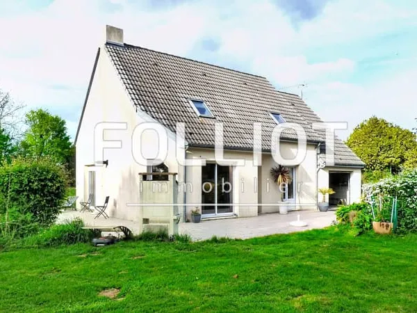 Maison 6 pièces à vendre à Saint Sauveur Villages - 235 000 €