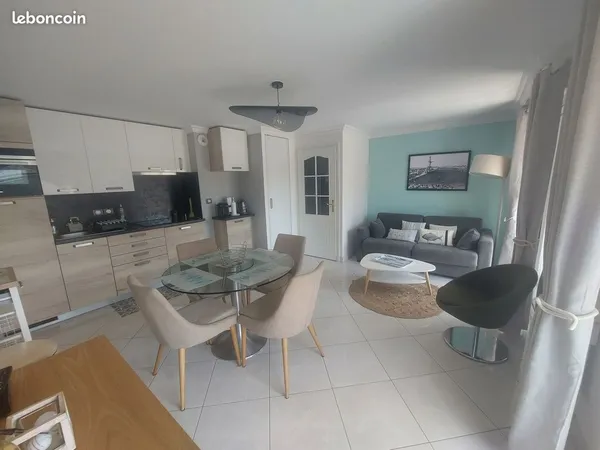 T3 de 45 m² avec grand balcon plein sud à Stella-Plage