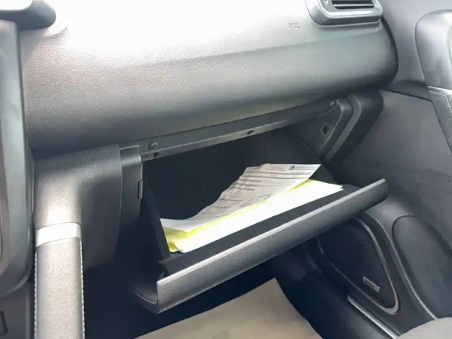 Renault Kadjar tce 140 fap edc — photo 25