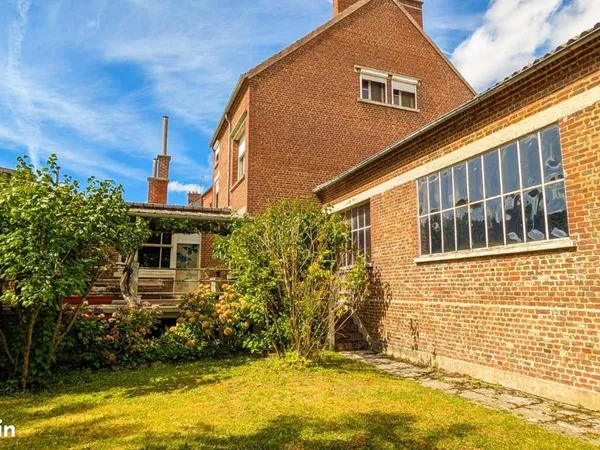 Maison de ville 7 pièces 210 m²