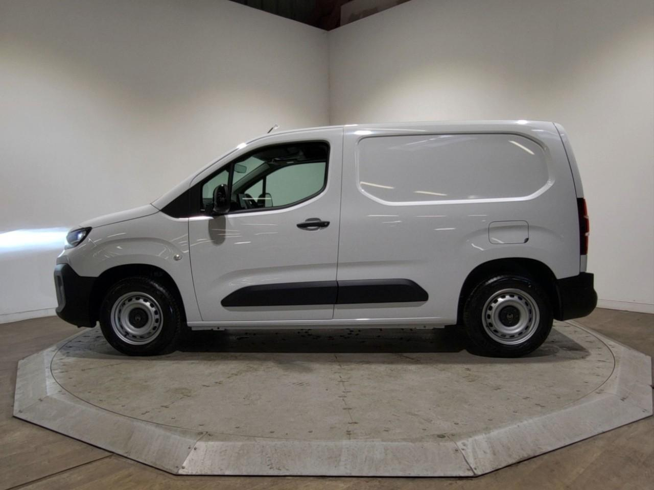 Citroën Berlingo van m diesel 100 ch manuelle — photo 2