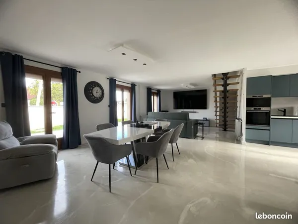 Maison 6 pièces 123 m²