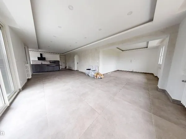 Maison 4 pièces 141 m²