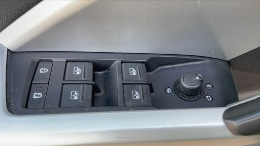 Audi Q3 2.0 TDI 150 S-Tronic 7 - Advanced – 2021 – 124802 km – Diesel – Boîte Automatique — photo 27