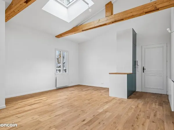 Esprit petite maison— 3 pièce atypique & lumineux