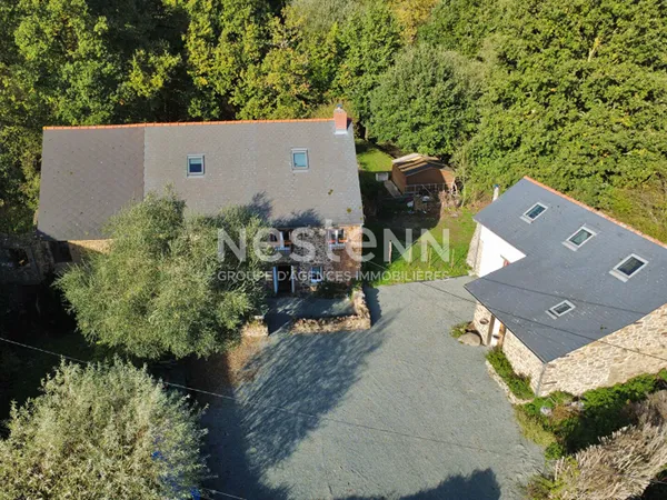À vendre - Ensemble de deux maisons en pierre à QUEBRIAC - 35190, cinq chambres dans la maison princ